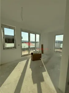 Penthouse 200 mp , zona Kaufland Sud - foto 3