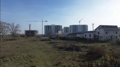 Teren Intravilan 6501 mp Suceava | Deschidere 51,5 ml DE VÂNZARE | SUCEAVA  |  ZONA STRAND | Str TRAIAN VUIA - foto 7