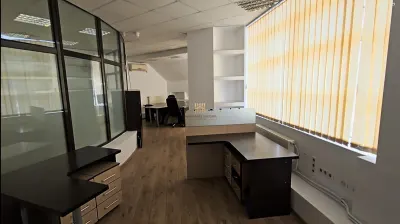 Spațiu de Birouri / Comercial 180 MP | Zona Metro Suceava | Parter Înalt | 4 Birouri | 395.000 Euro - foto 17