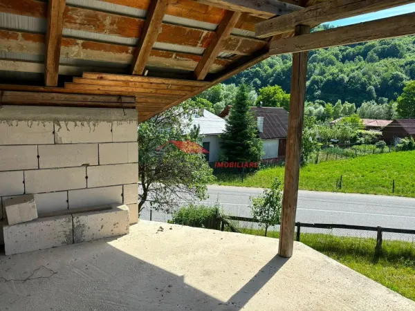 Casă 3 camere Tarlisua - poza 7