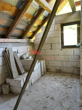 Casă 3 camere Tarlisua - poza 9