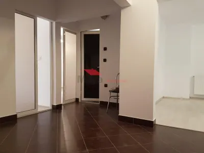 Apartament 3 camere, Imparatul Traian - foto 2