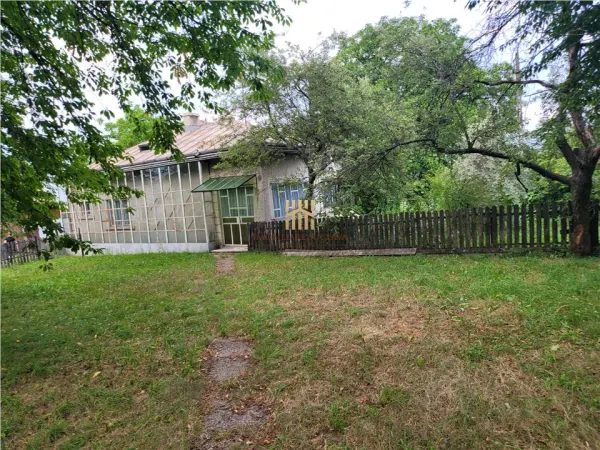 Casă 3 camere Zvoristea - poza 1