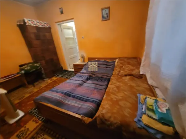 Casă 3 camere Zvoristea - poza 12
