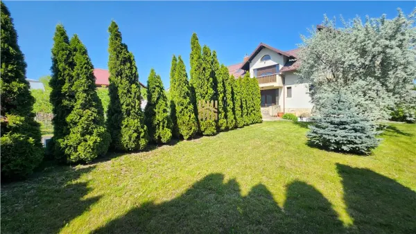 Casă 7 camere Ipotești - poza 8