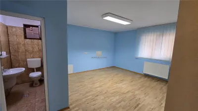 Spatiu 4 Birouri Radauti Ultracentral De Inchiriat 0727817187 - foto 9