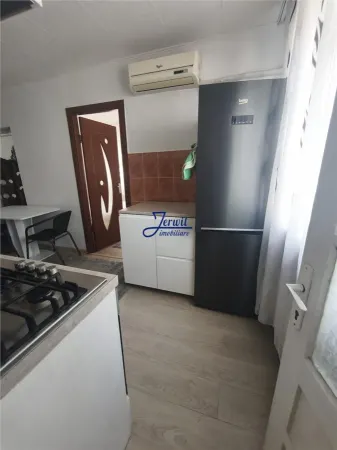 Apartament 3 camere Reșița - poza 7