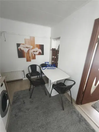 Apartament 3 camere Reșița - poza 8