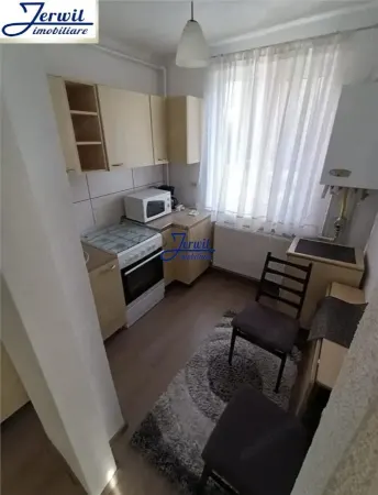 Apartament 2 camere Reșița - poza 3