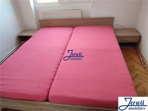 Apartament 2 camere Reșița - poza 1