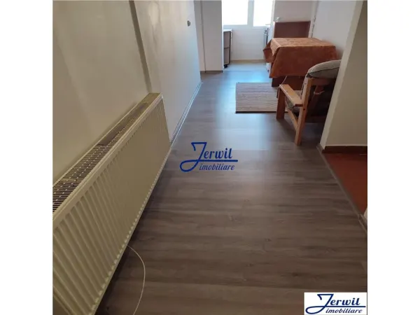Apartament 2 camere Reșița - poza 5