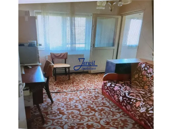 Apartament 3 camere Reșița - poza 3