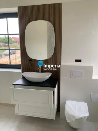 Casă 5 camere Rediu - poza 12