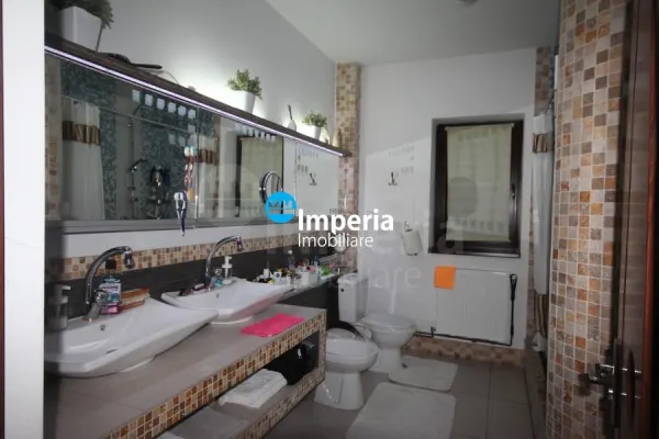 Casă 10 camere Iași - poza 14