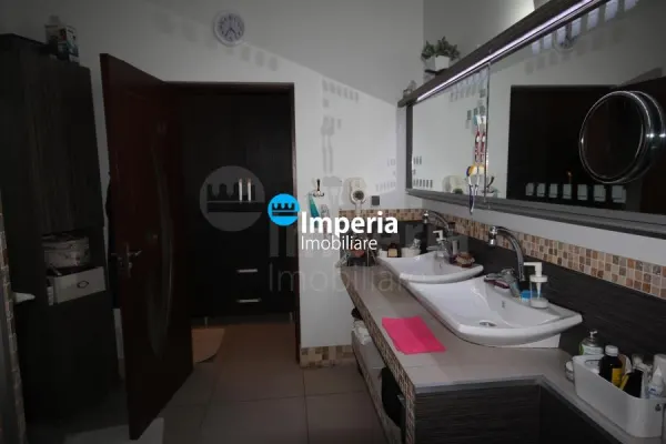 Casă 10 camere Iași - poza 15