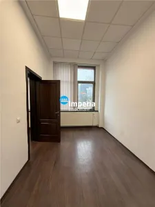Spatii amenajate,birouri de inchiriat,zona Tutora - Baza 3 - foto 17