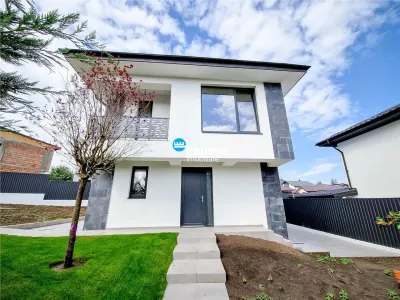 Casa premium Bucium cu toate utilitatile si acces asfaltat - foto 2