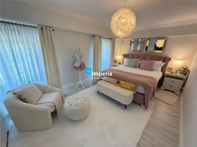 Vila premium de vanzare in Copou – 320 mp | 4 niveluri | 4 suite | 6 bai | Mobilata si utilata complet - foto 24