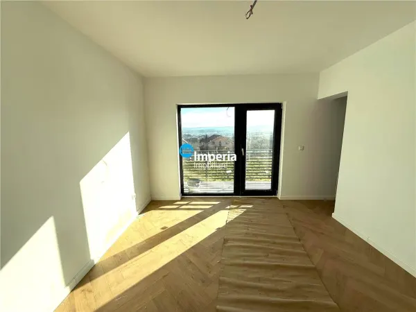 Casă 4 camere Miroslava - poza 5