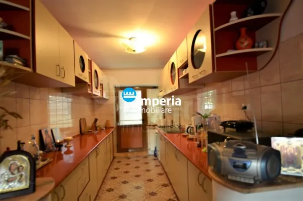 Casă 11 camere Iași - poza 3