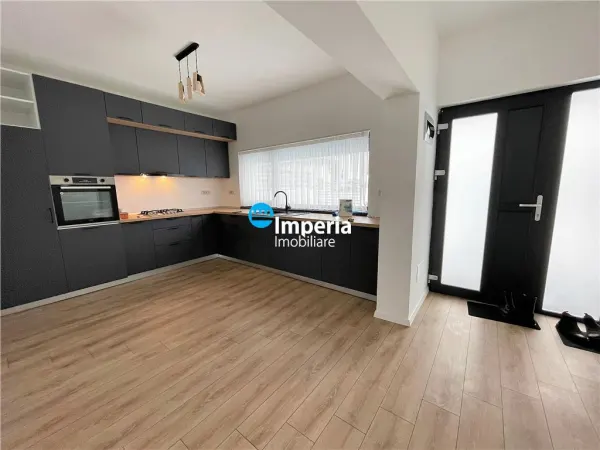 Casă 4 camere Rediu - poza 14