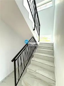 Vila moderna, 4 cam, 2 bai , 450 teren, priveliste, Valea Adanca Iasi - foto 9