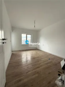 Casa tip duplex de vanzare,125 mp utili, curte 250 mp,Rediu - foto 12