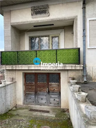 Casă 5 camere Iași - poza 1