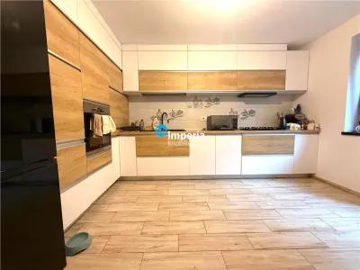 Vila / Spatiu 5 cam. Garaj, Beci, regie proprie,  200 mp, Tudor Neculai Valea Adanca - foto 6