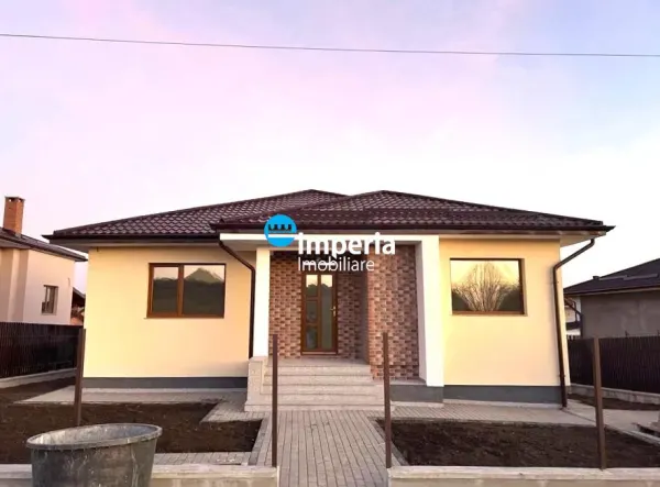 Casă 6 camere Lunca Cetățuii - poza 2