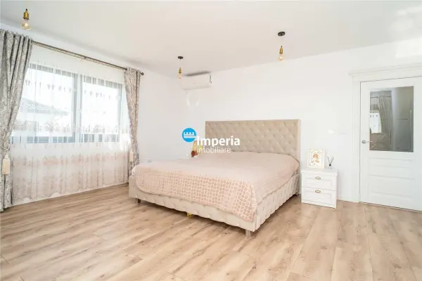 Casă 4 camere Breazu - poza 4