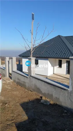Casă 4 camere Iași - poza 1