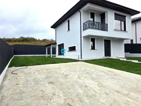 Casă 4 camere Miroslava - poza 15