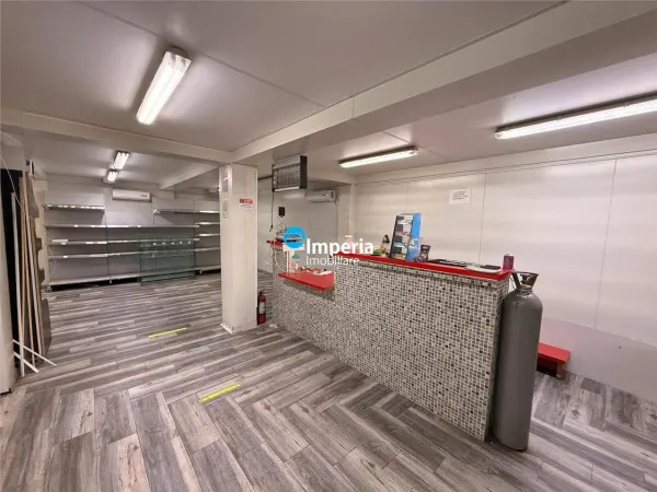 Spațiu comercial Ciurbesti - poza 3