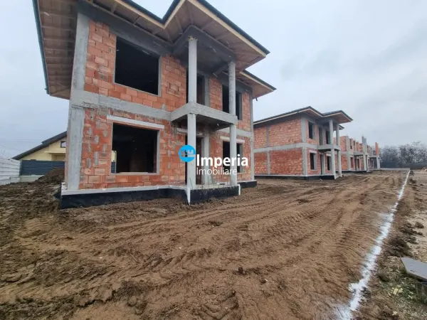 Casă 4 camere Iași - poza 2