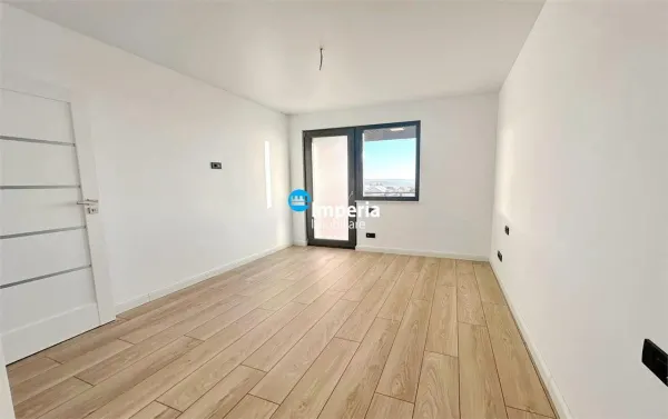 Casă 4 camere Miroslava - poza 12