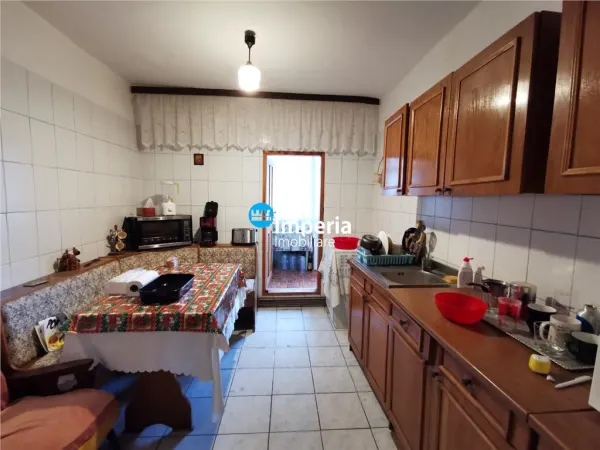 Apartament 4 camere Iași - poza 3