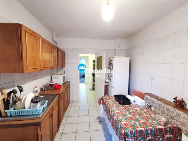 Apartament 4 camere Iași - poza 4