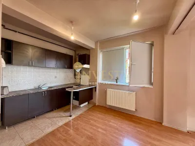Apartament 2 camere in Buna Ziua, alee privata, etaj intermediar, 53mp+balcon - foto 2