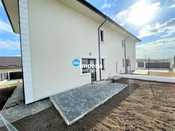 Casă 4 camere Valea Adâncă - poza 12