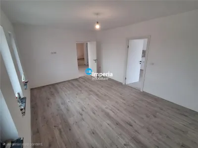 Casa plan parter de vanzare in zona Bucium Visan - foto 3