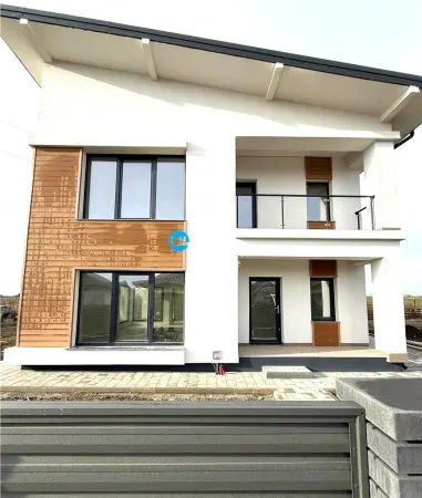 Casă 4 camere Miroslava - poza 1