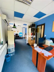 Inchiriez spatiu birou ultracentral, zona Palas Centru - foto 2