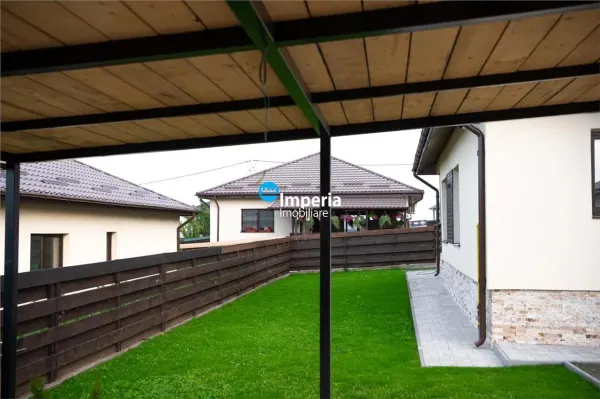 Casă 4 camere Valea Lupului - poza 3