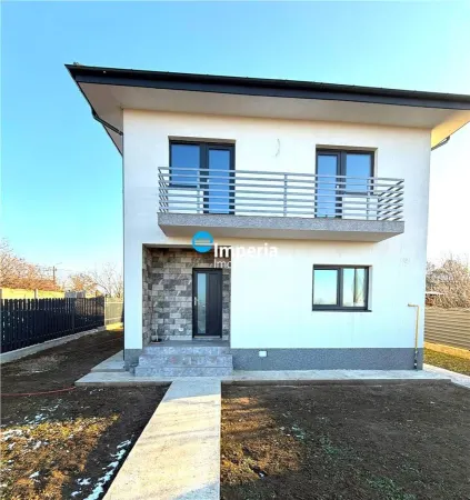 Casă 4 camere Vorovesti - poza 3