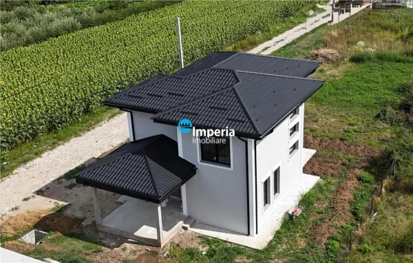 Casă 4 camere Valea Ursului - poza 4