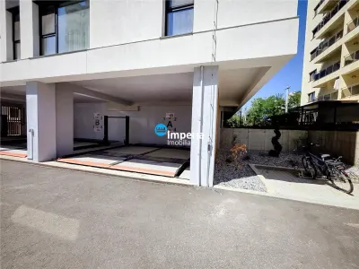 Apartament NOU de inchiriat, 3 camere + Parcare, Copou ! - foto 14