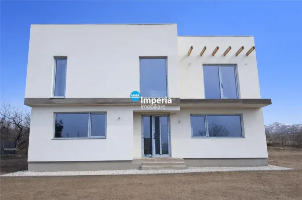 Casă 4 camere Iași - poza 1