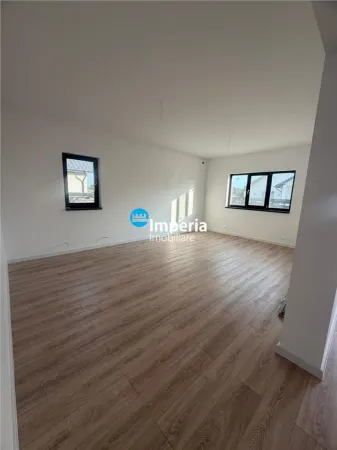 Casă 3 camere Ciurbesti - poza 4