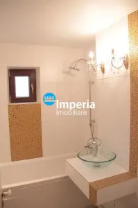 PALAS Sf Lazar 3 camere etajul 1 - foto 4